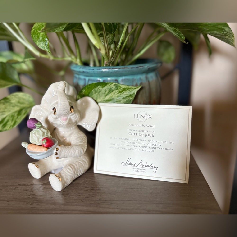 Lenox Chef Du Jour Elephant Figurine - White and Gold